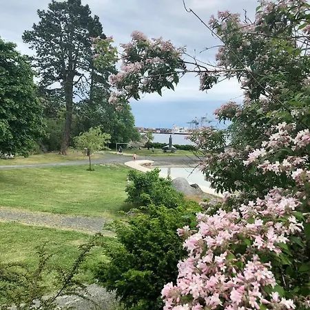 Larvik Pensjonat Guest house *